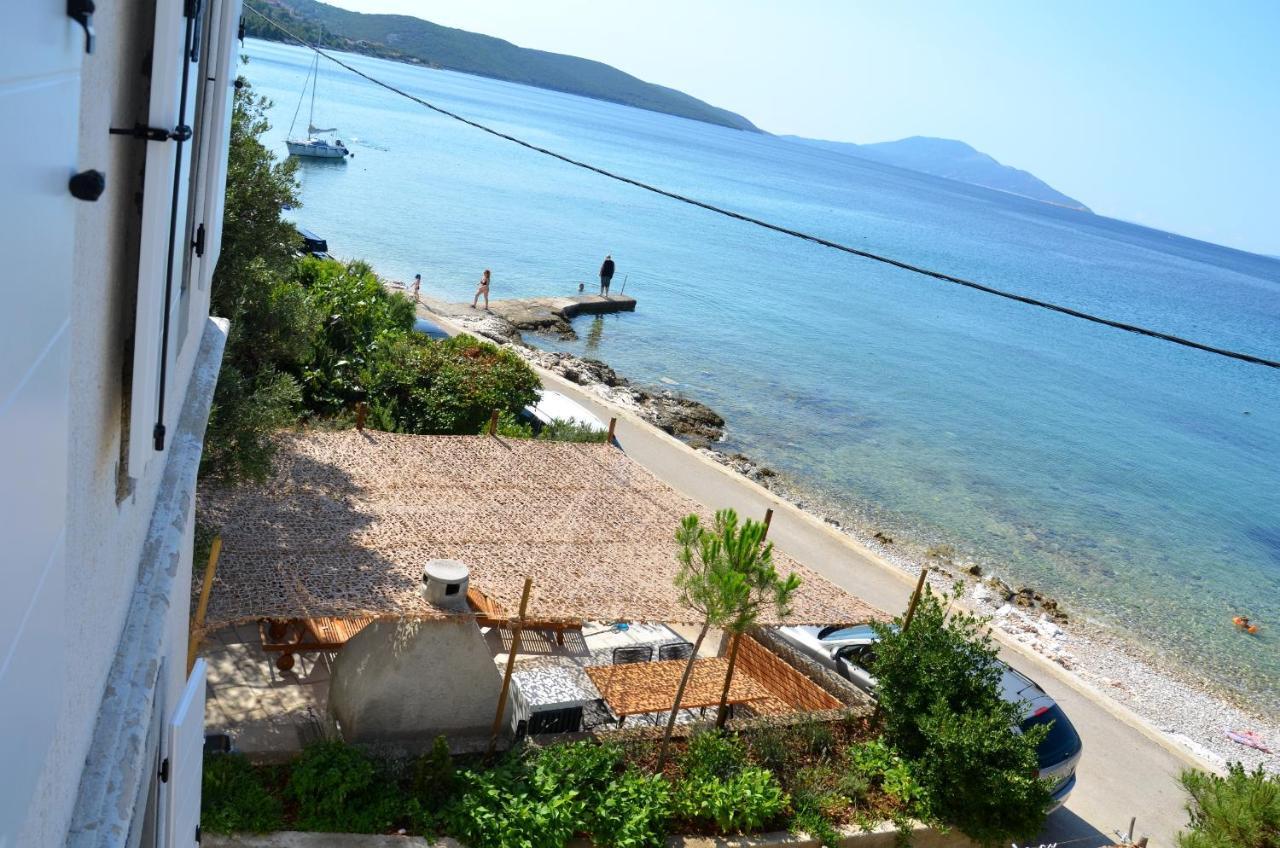 Apartments Martamare Martinšćica Buitenkant foto