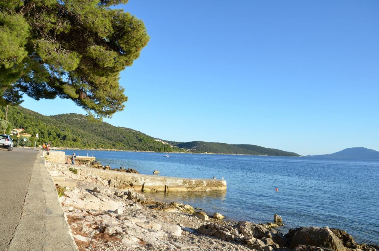 Apartments Martamare Martinšćica Buitenkant foto