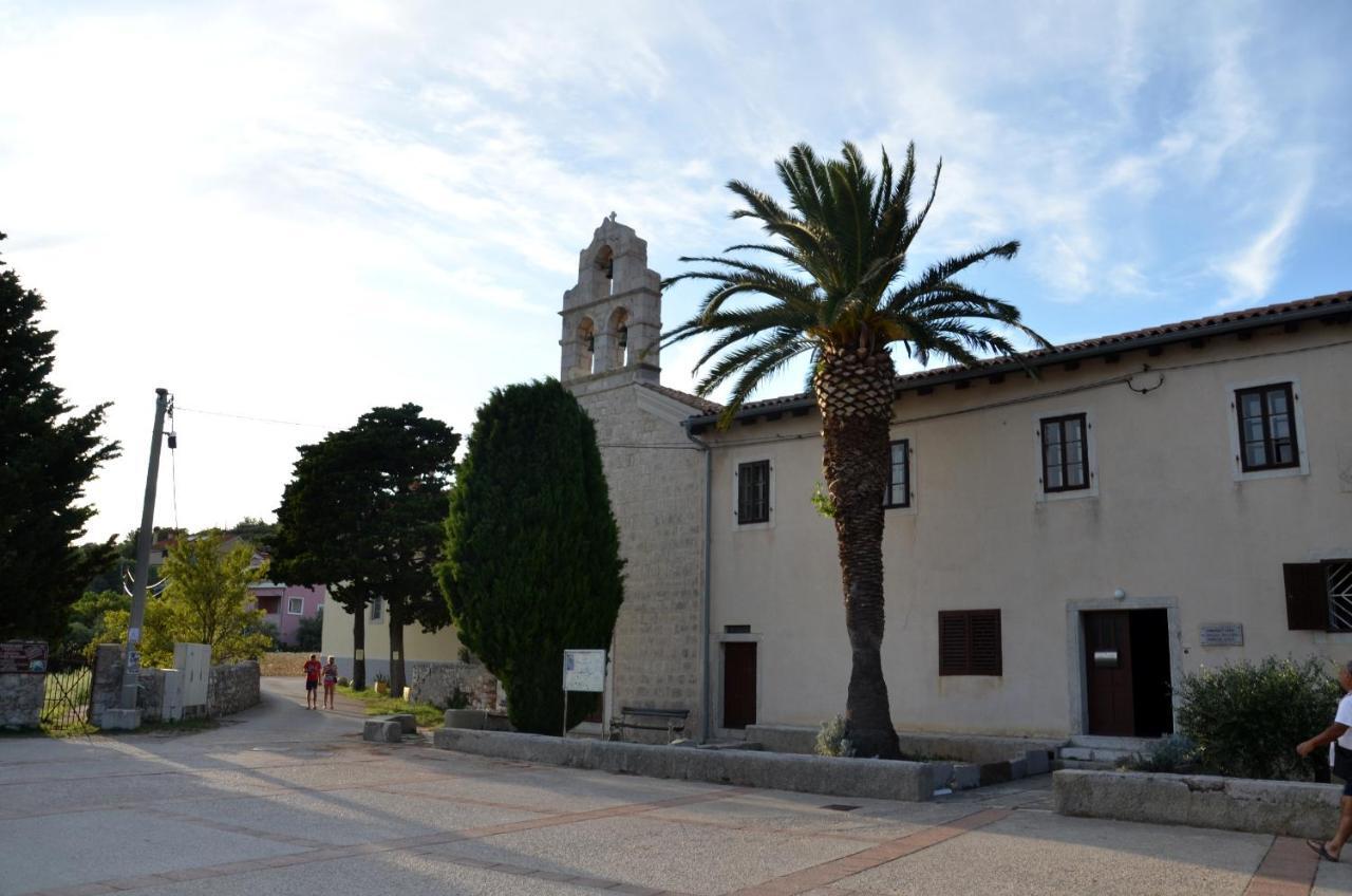 Apartments Martamare Martinšćica Buitenkant foto